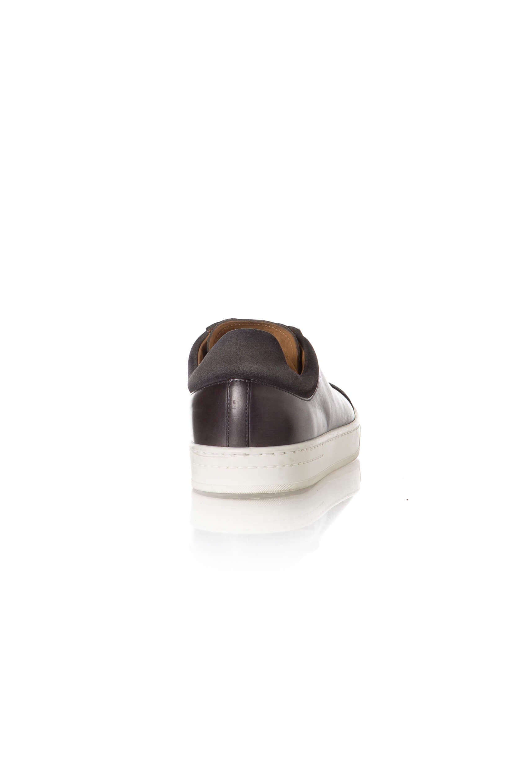 Magnanni, Talla 8