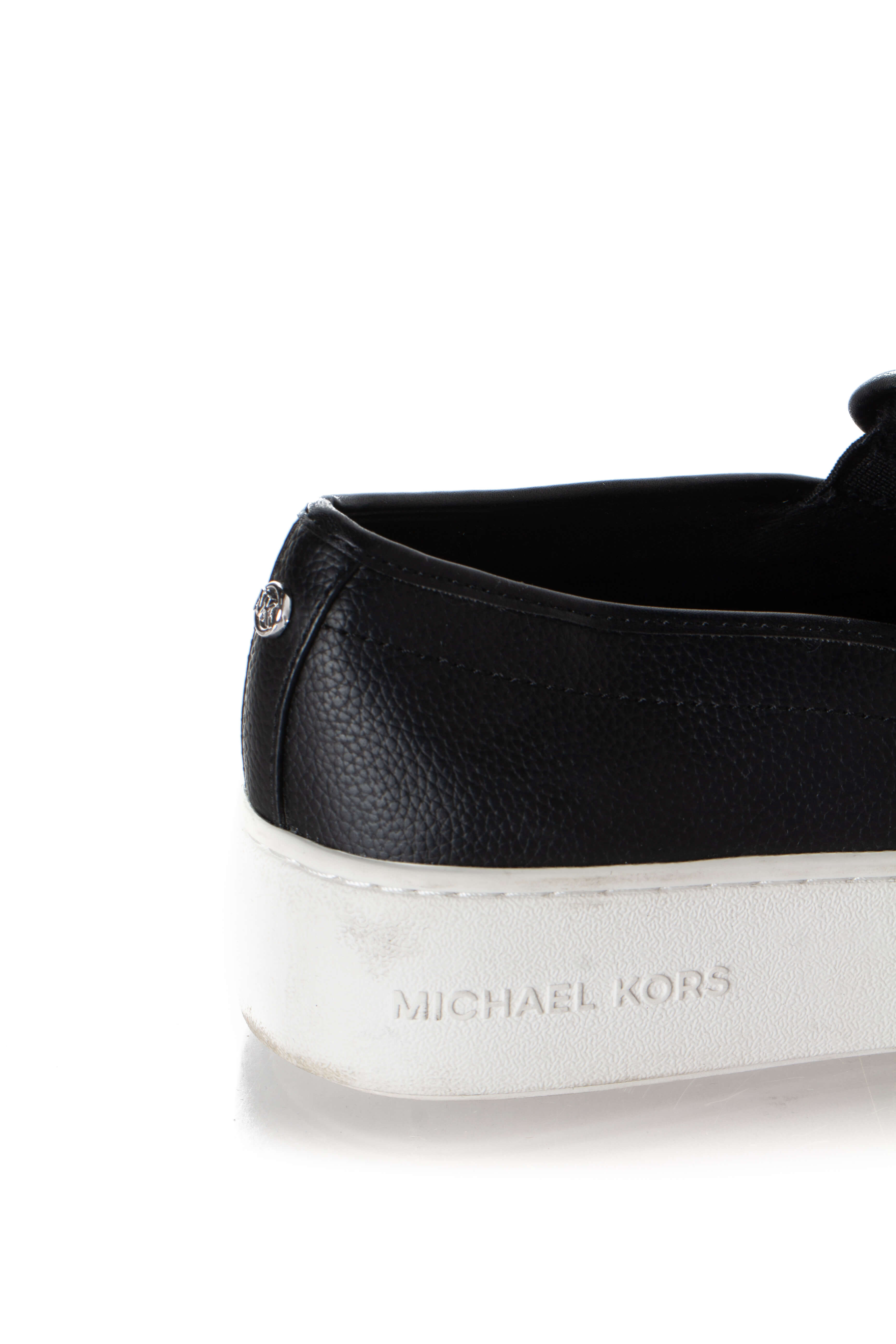 Michael Kors, Talla 7