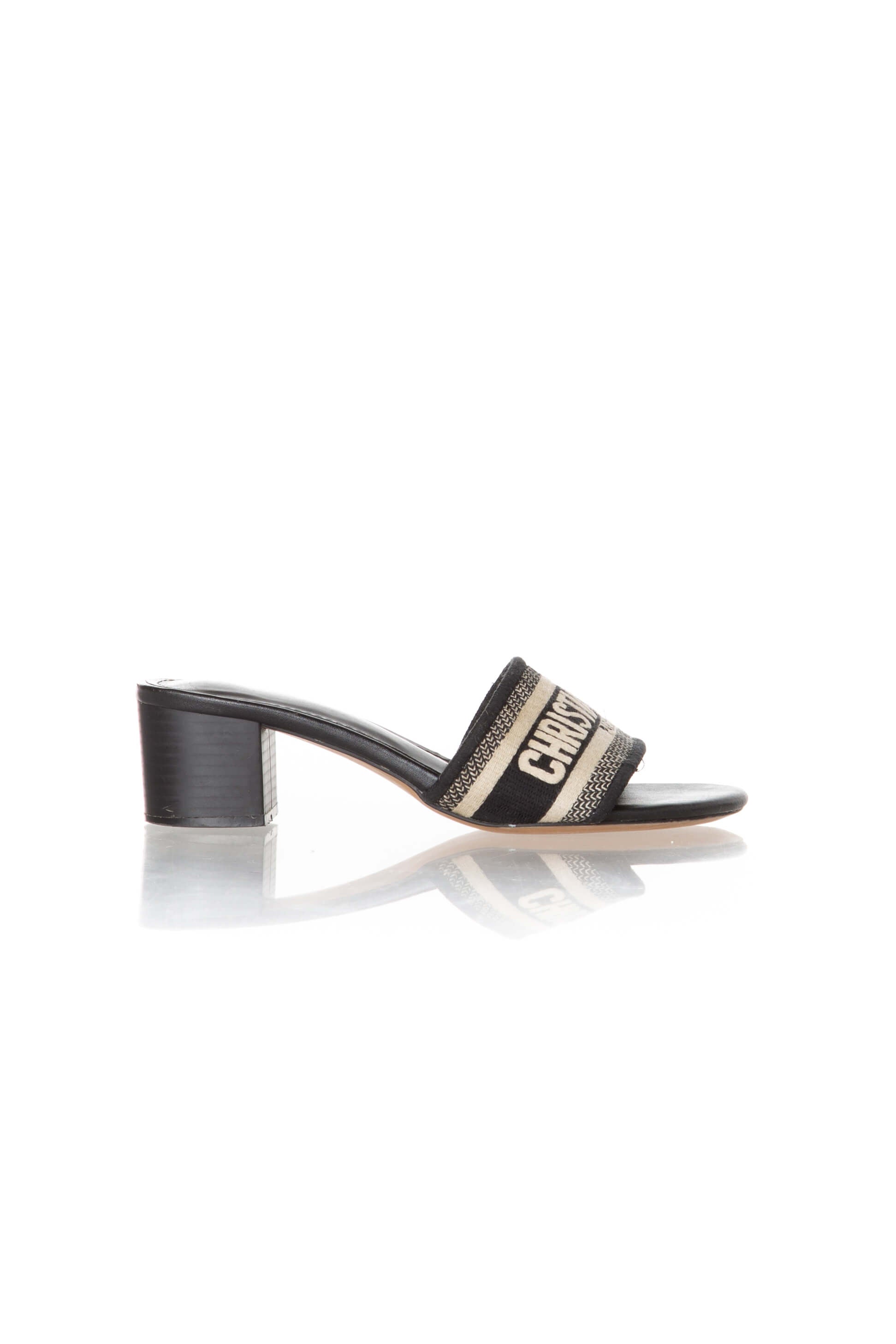 Christian Dior, Talla 9