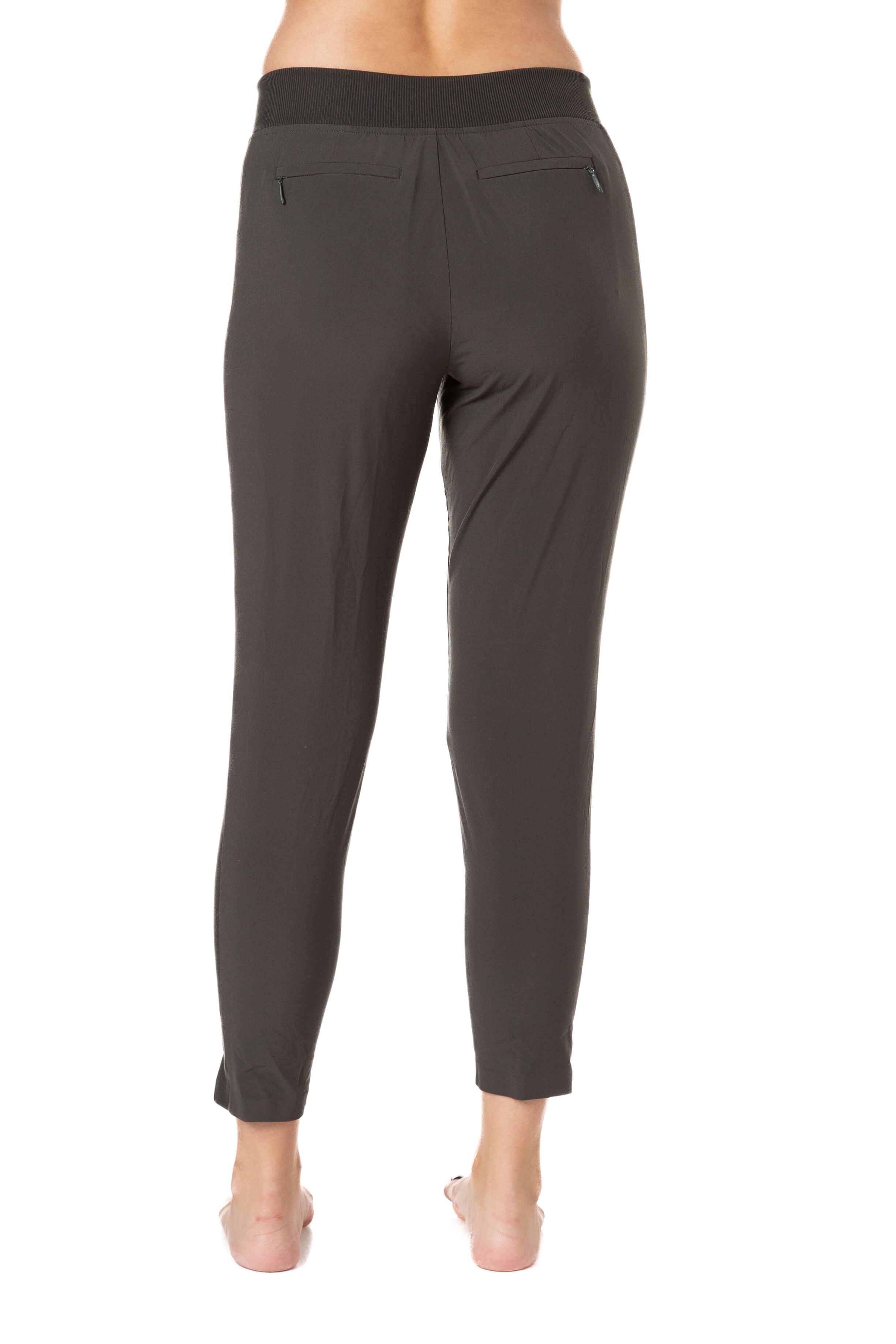 Athleta, Talla 2