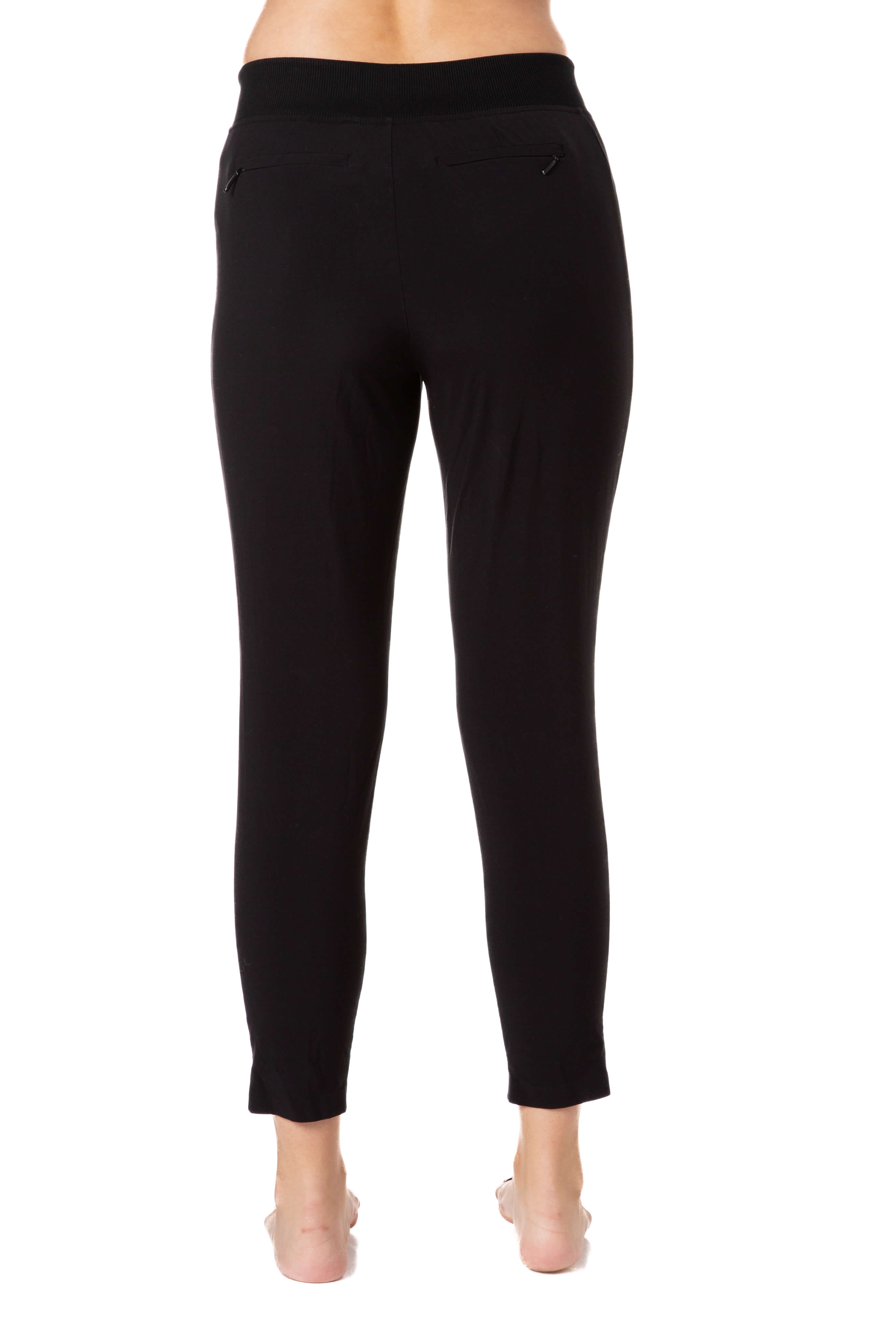 Athleta, Talla 2