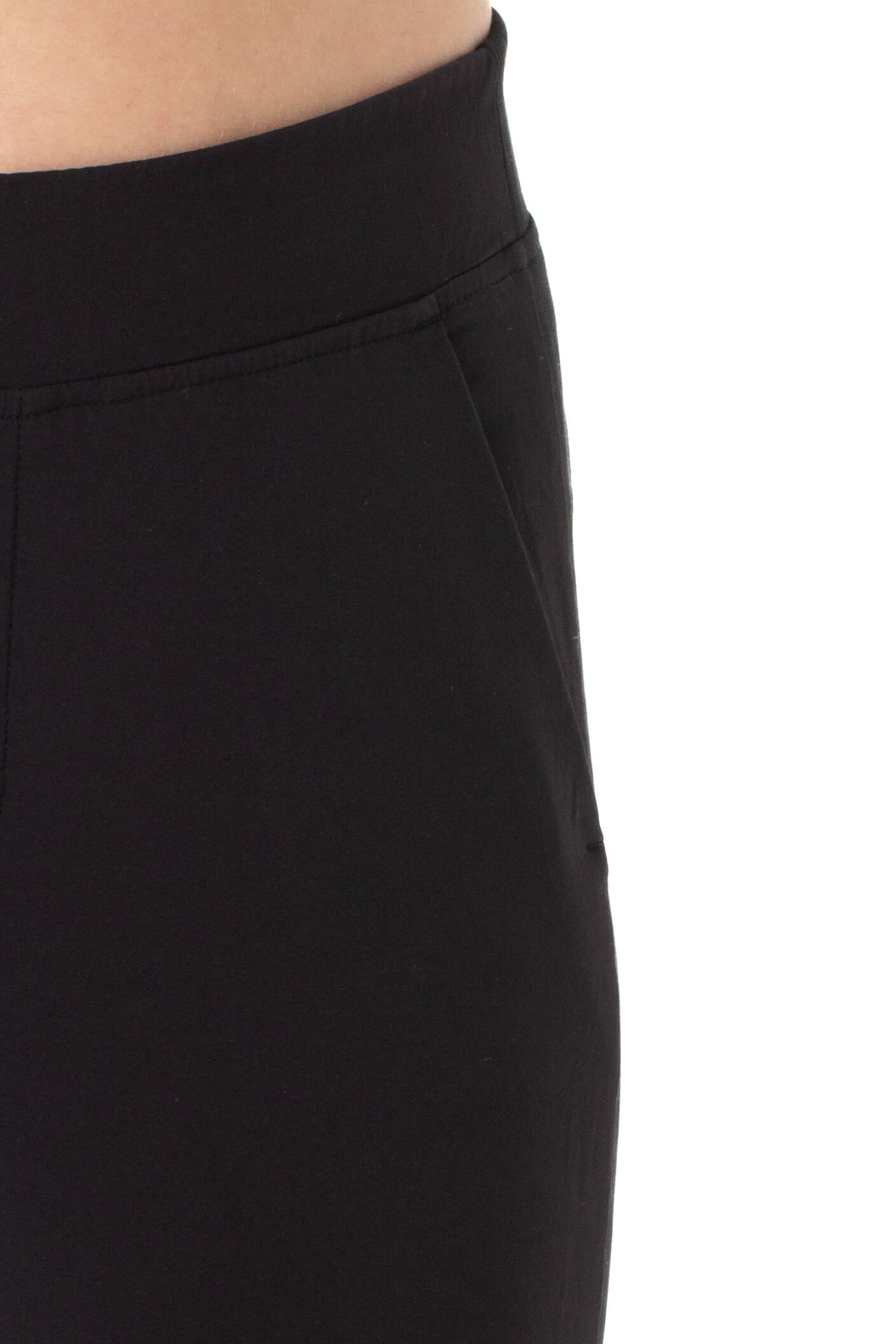 Athleta, Talla 2