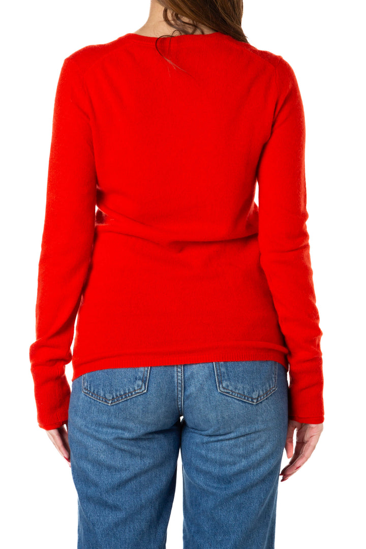 Sweater rojo Burberry de cashmere con cuello en V, vista lateral – ClosetRehab