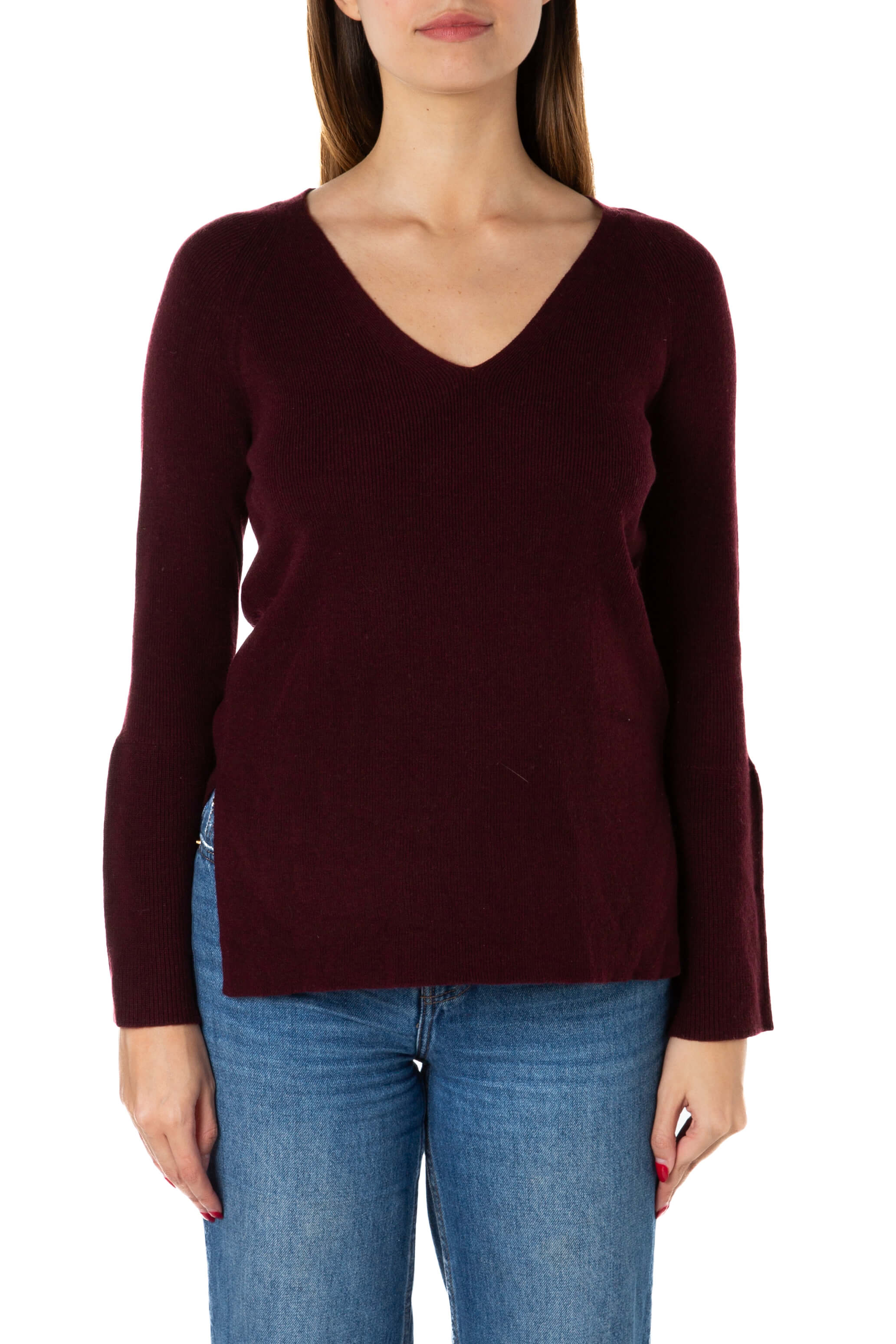 J Crew, Talla S