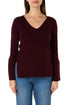 J Crew, Talla S