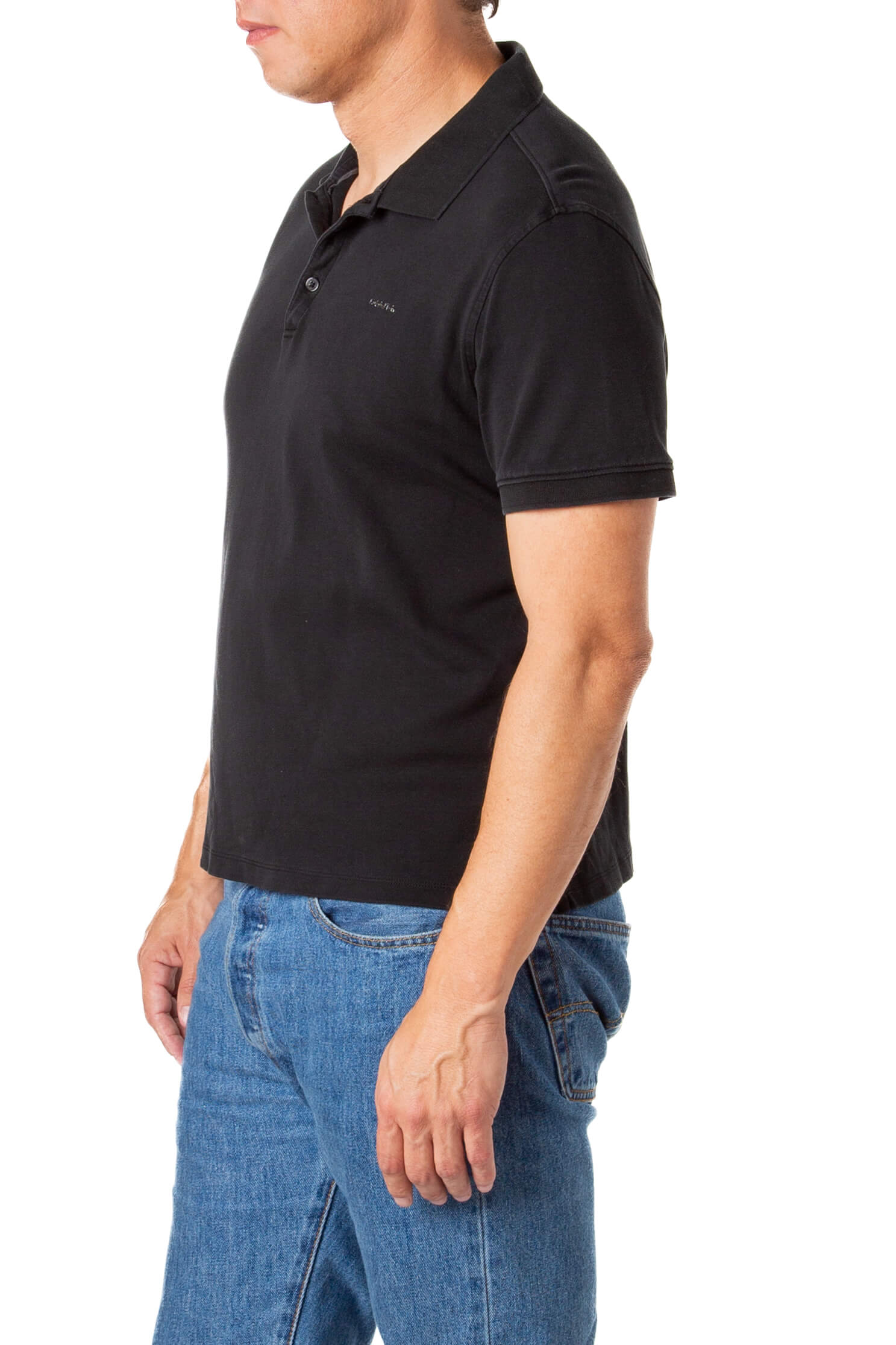 Calvin Klein, Talla M