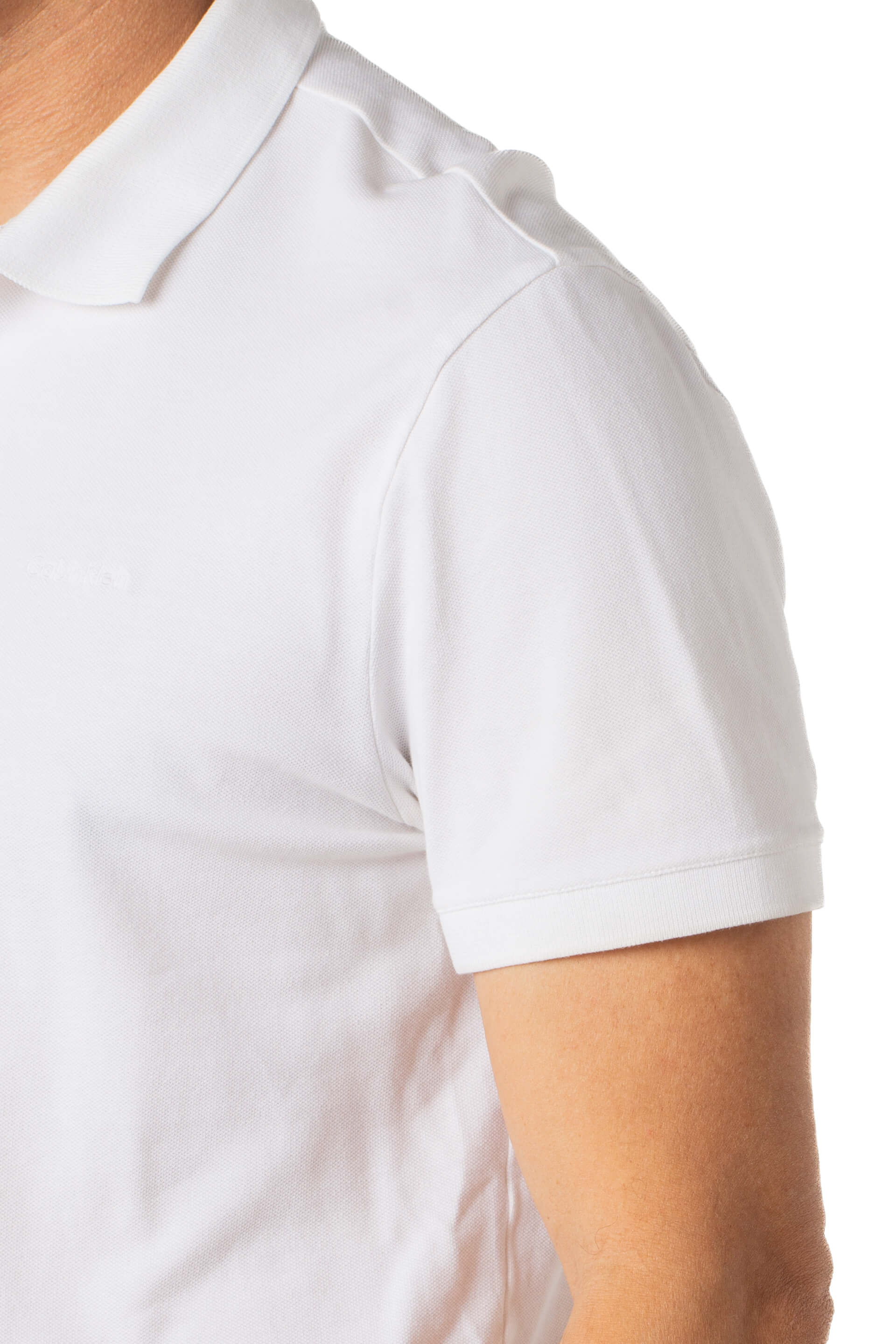 Calvin Klein, Talla 2