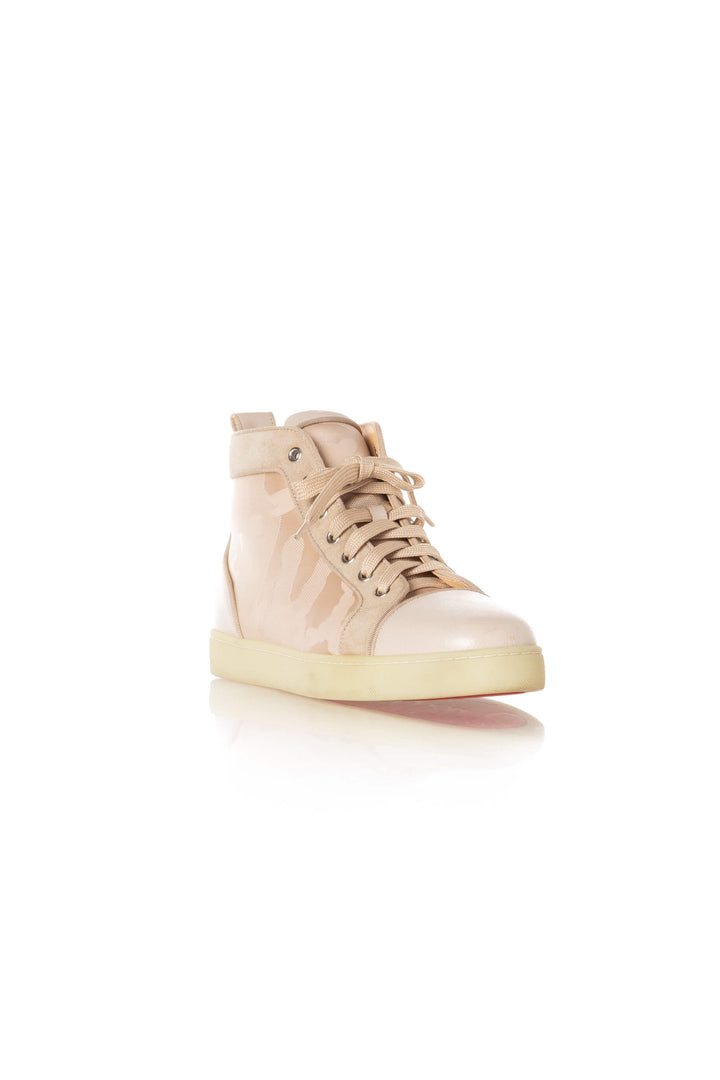 Zapato Christian Louboutin, vista posterior – ClosetRehab