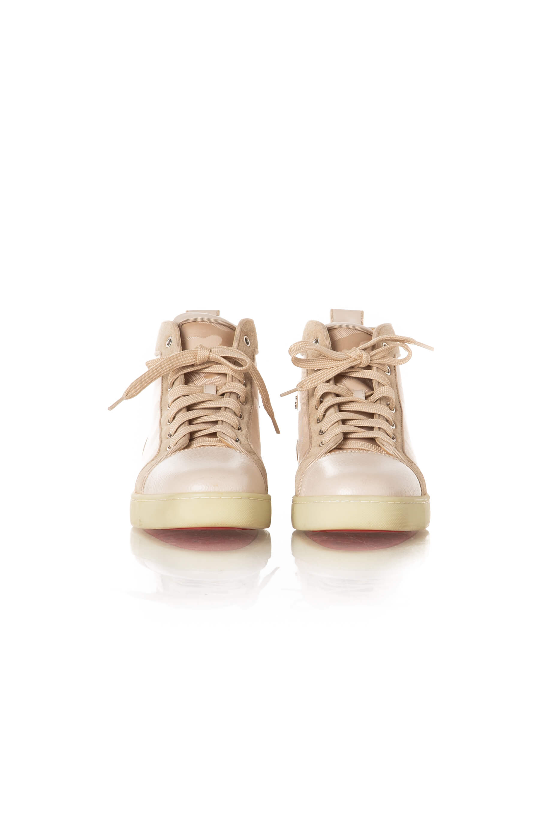 Christian Louboutin, Talla 9