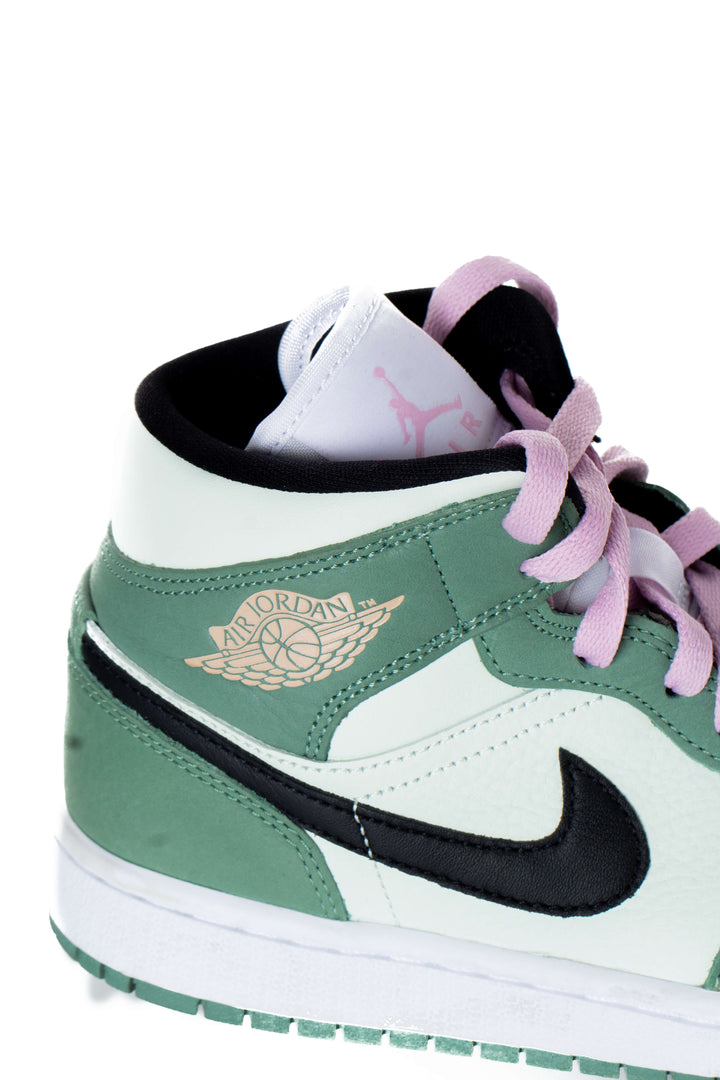 Zapato Nike, detalle 8 – ClosetRehab