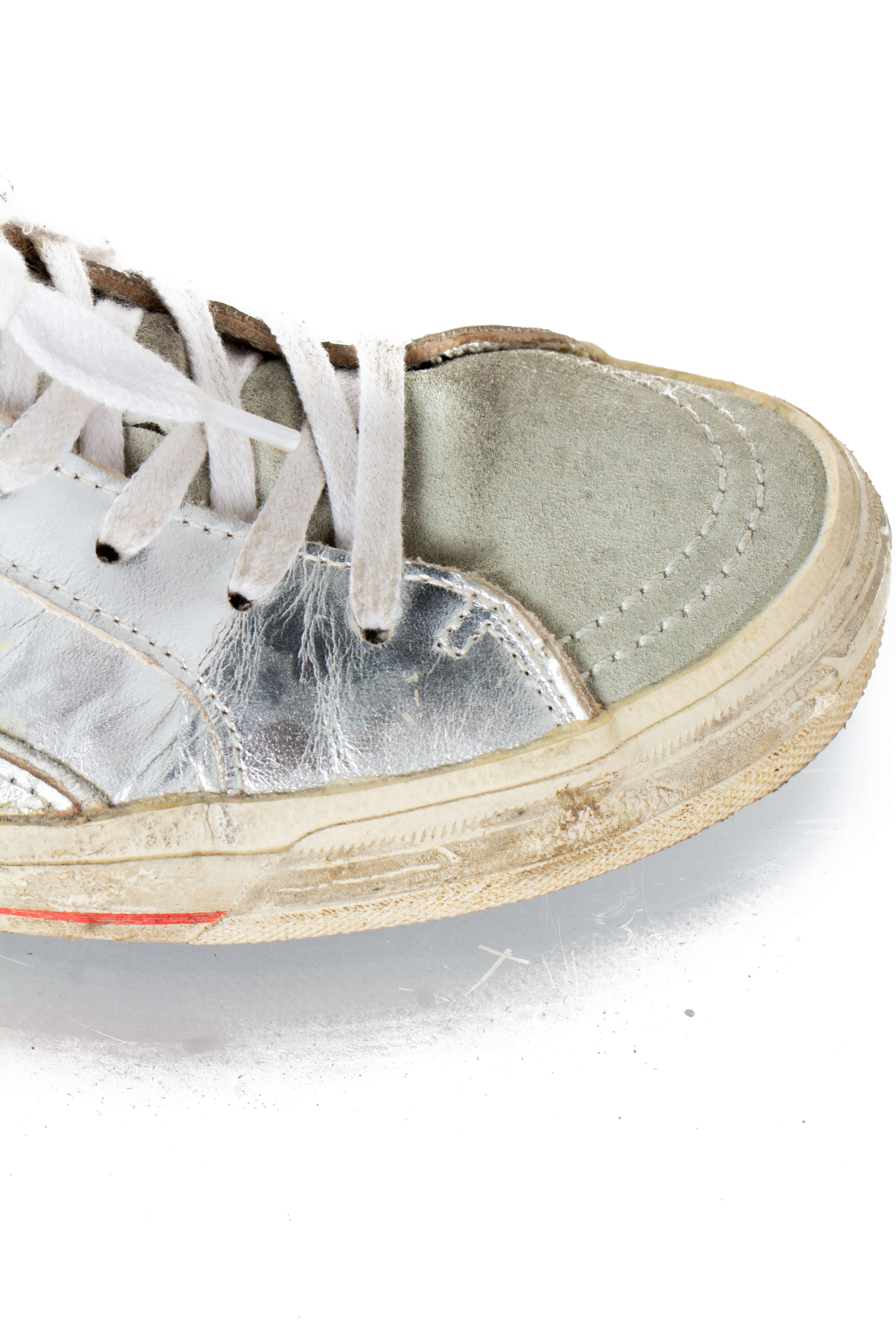 Golden Goose, Talla 6