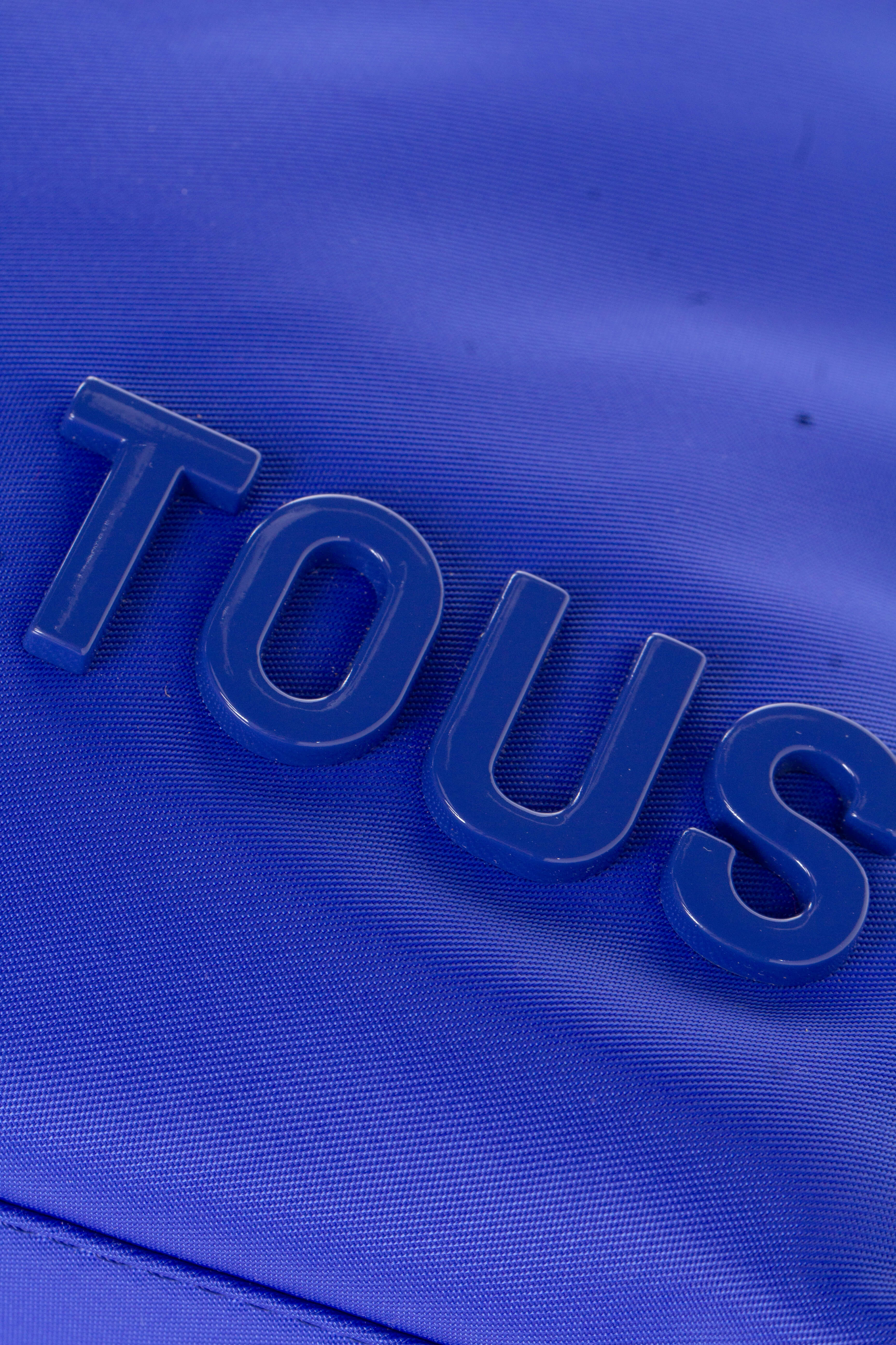 Tous