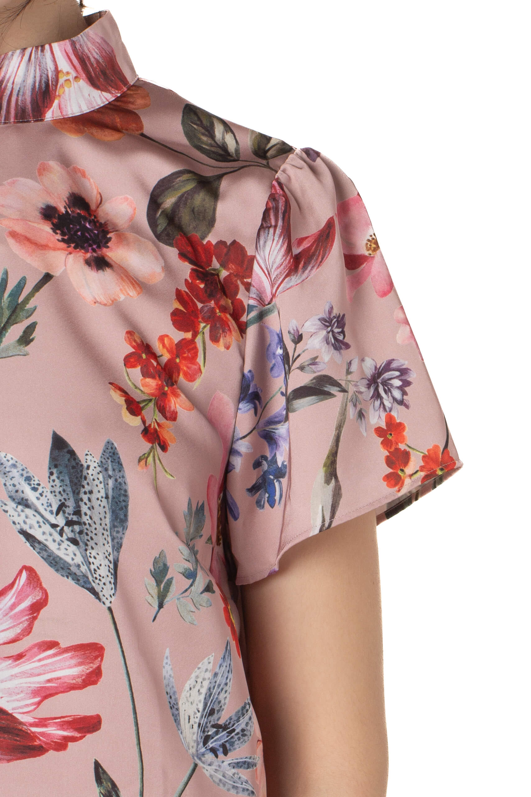 J. CREW, Talla M