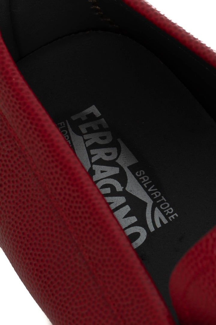 Zapato Salvatore Ferragamo rojo, detalle 10 – ClosetRehab
