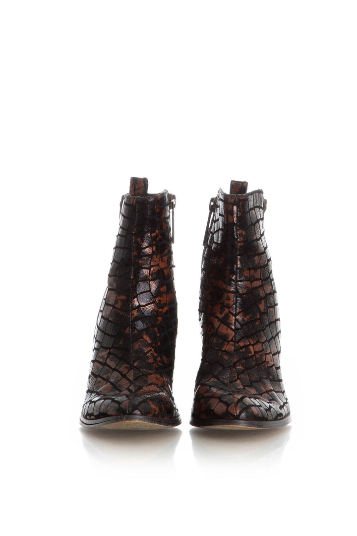 Zapato Donald J Puner café, detalle 7 – ClosetRehab