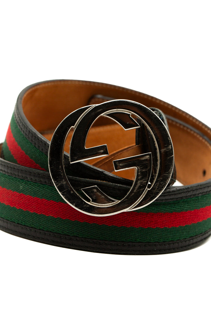 Cinturón Gucci negro, vista posterior – ClosetRehab