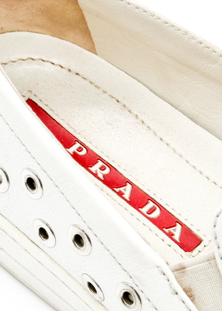 Zapato Prada blanco, detalle 10 – ClosetRehab