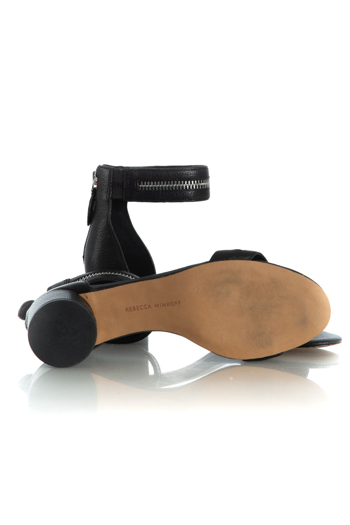 Zapato Rebecca minkoff negro, detalle 9 – ClosetRehab