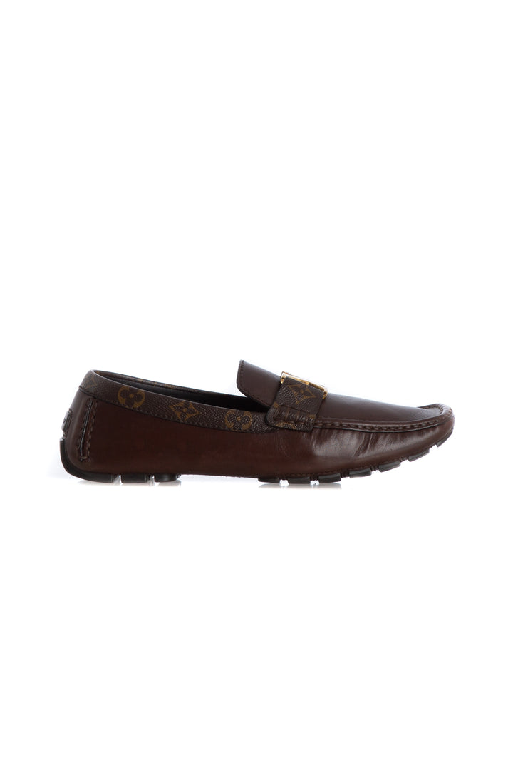 Zapato Louis Vuitton café, vista frontal – ClosetRehab