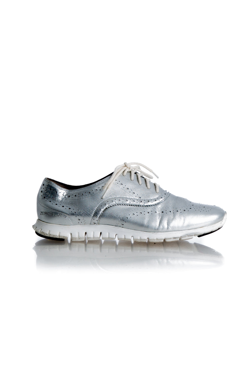 Cole Haan, Talla 8