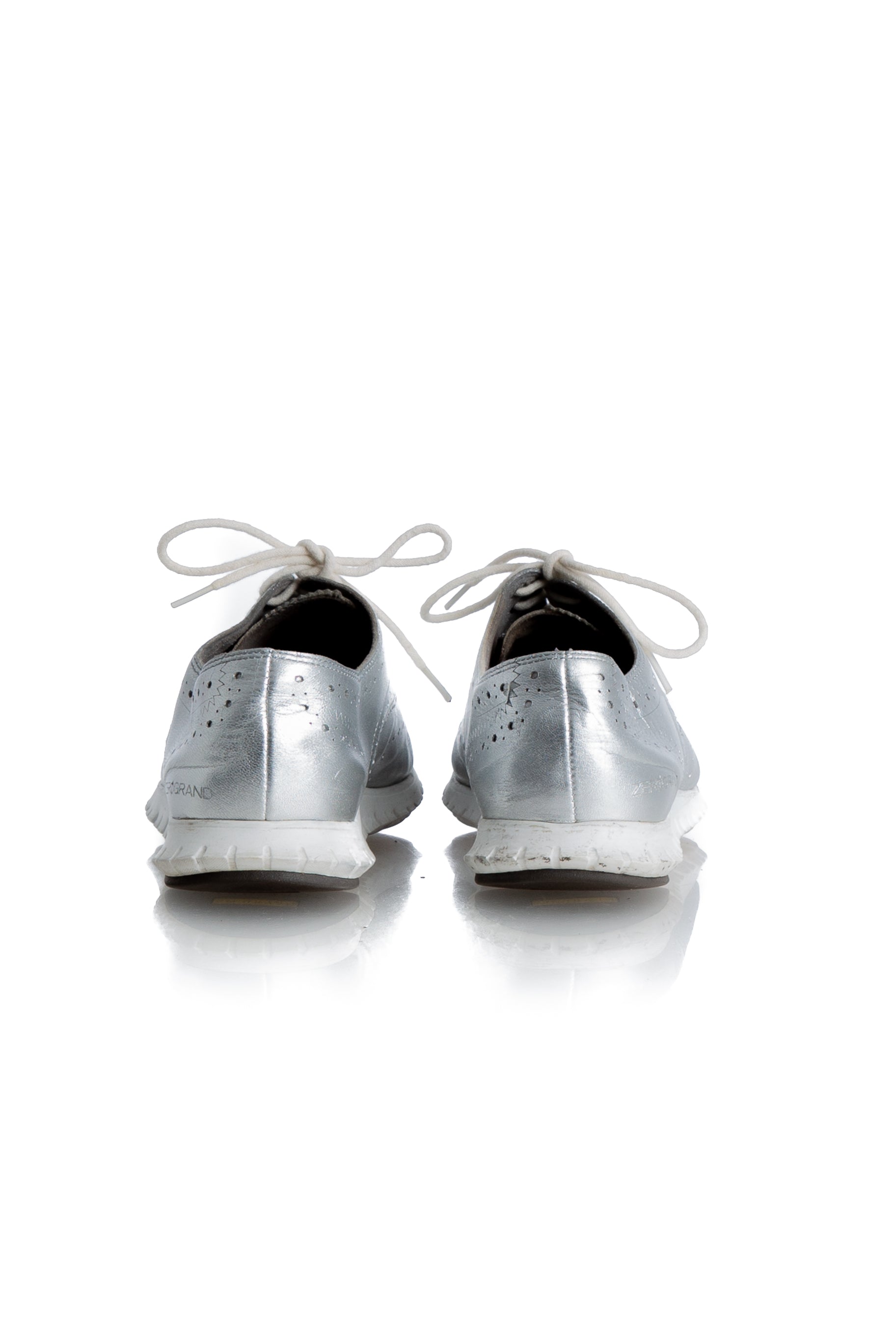 Carolina Herrera, 8 USA