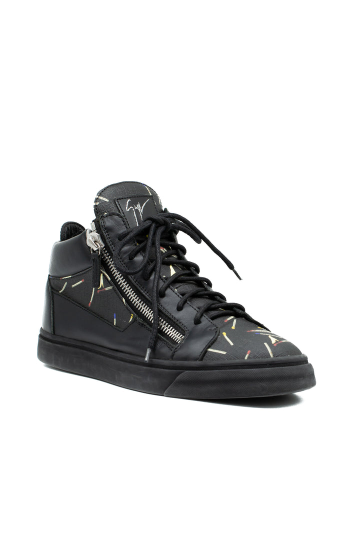 Zapato Giuseppe Zanotti negro, vista posterior – ClosetRehab