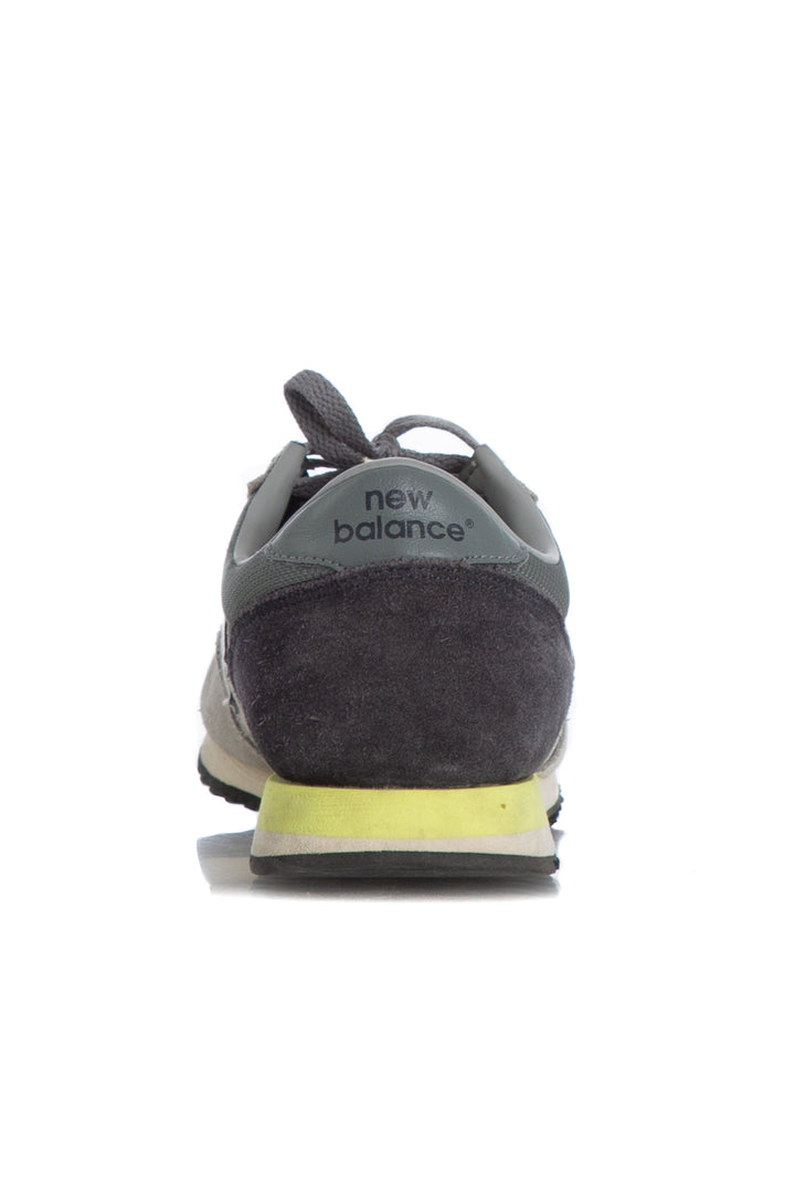 Zapato New Balance gris, detalle 5 – ClosetRehab