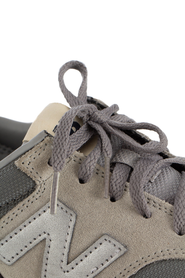 Zapato New Balance gris, detalle 11 – ClosetRehab