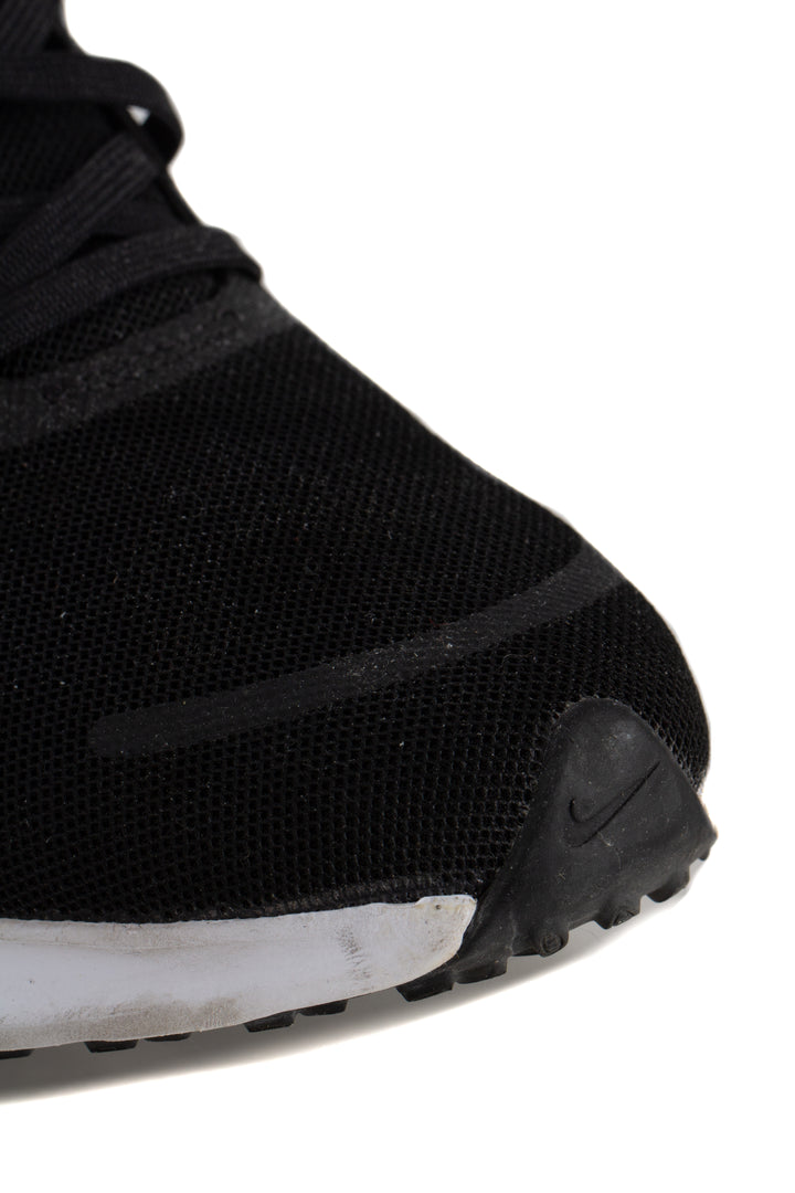 Zapato Nike negro, detalle 11 – ClosetRehab