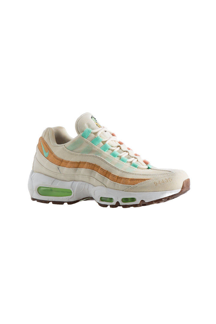 Zapato Nike café, vista posterior – ClosetRehab