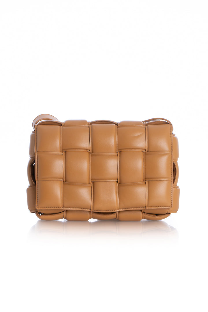 Bolsa Bottega Veneta negro, vista frontal – ClosetRehab