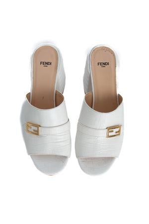 Fendi, Talla 10