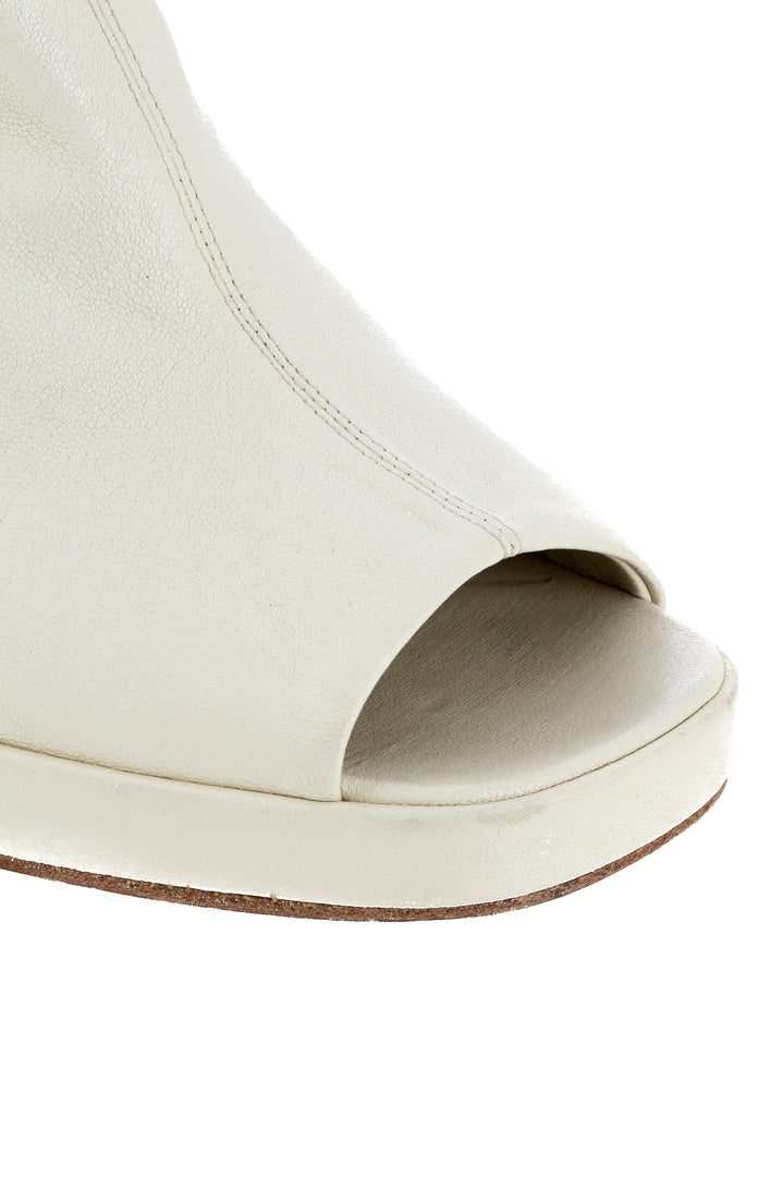 Zapato Bottega Veneta blanco y hueso, detalle 11 – ClosetRehab