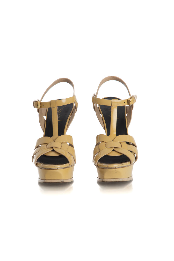 Sandalias Yves Saint Laurent nude talla 7.5 USA, plantilla con logo | ClosetRehab