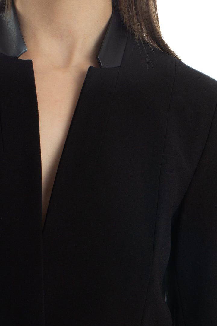 Saco Tahari negro, detalle – ClosetRehab