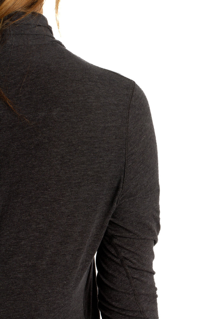 Blusa Lulu Lemon gris, detalle 6 – ClosetRehab