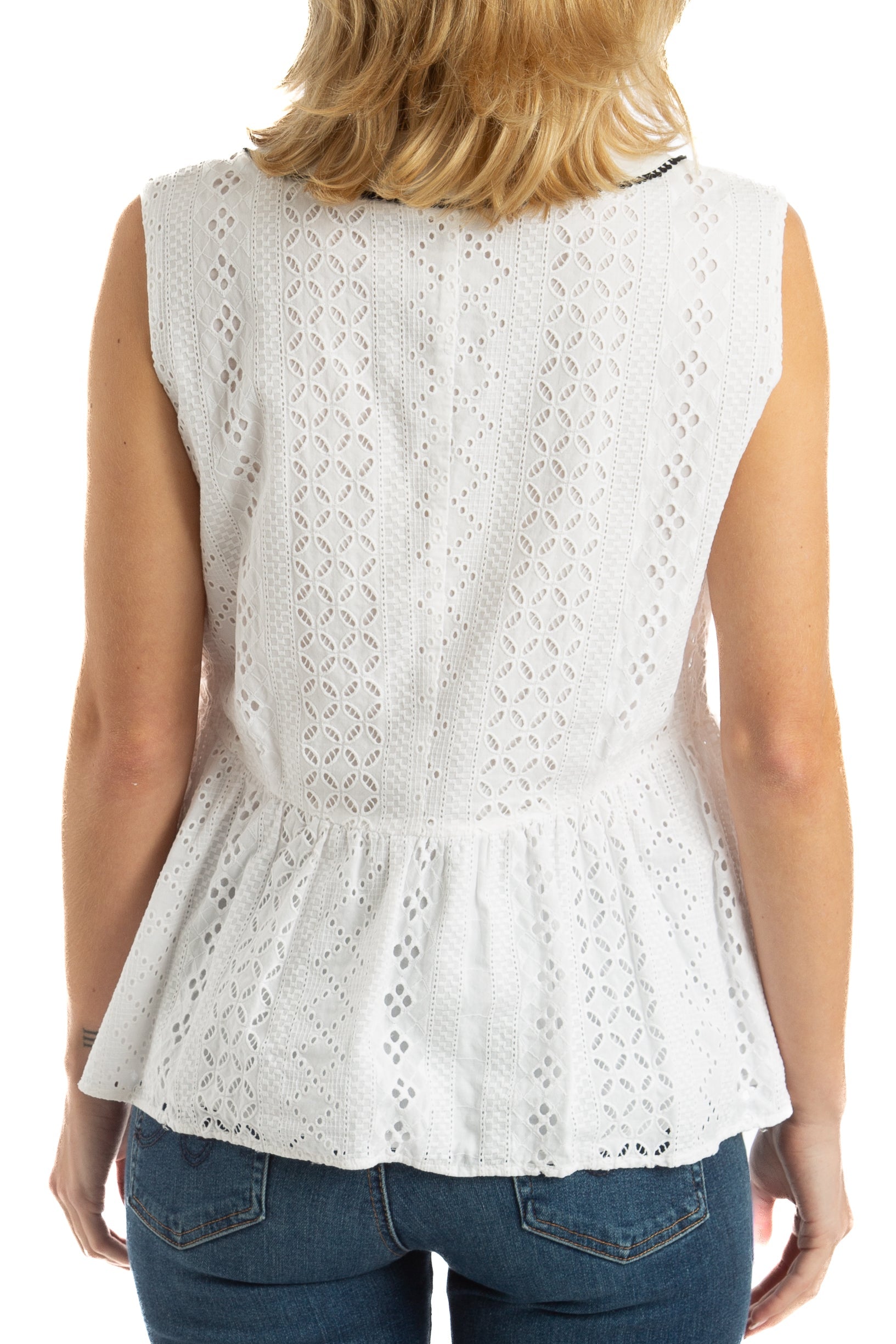 Adolfo Dominguez, Talla 44