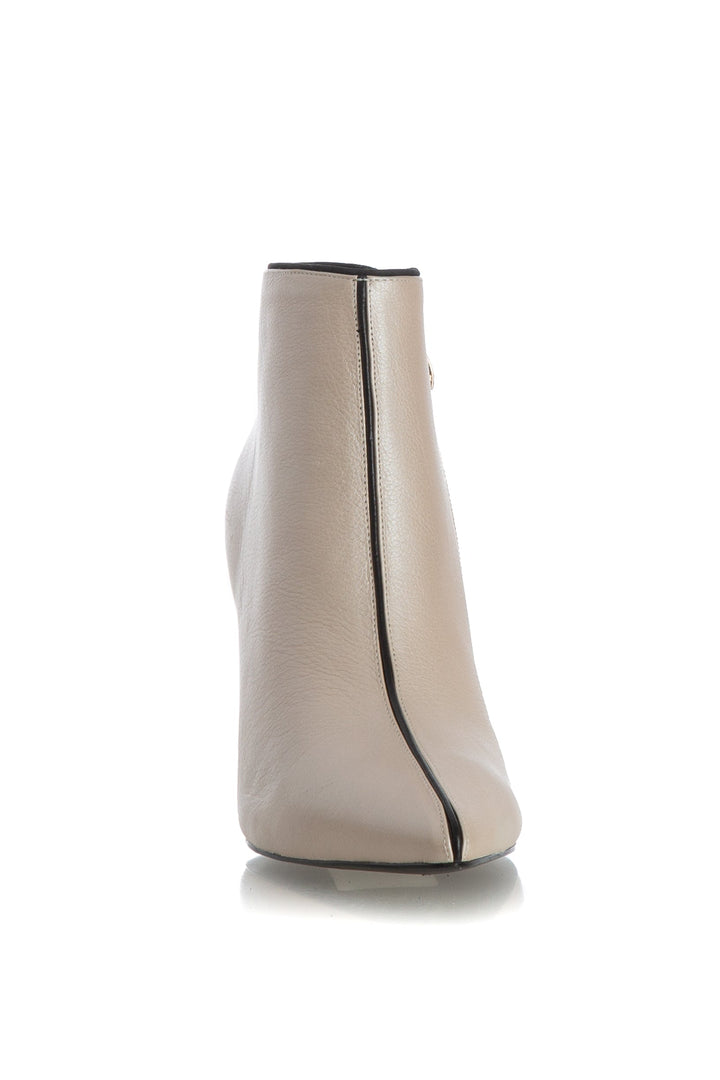 Zapato rosa, vista posterior – ClosetRehab