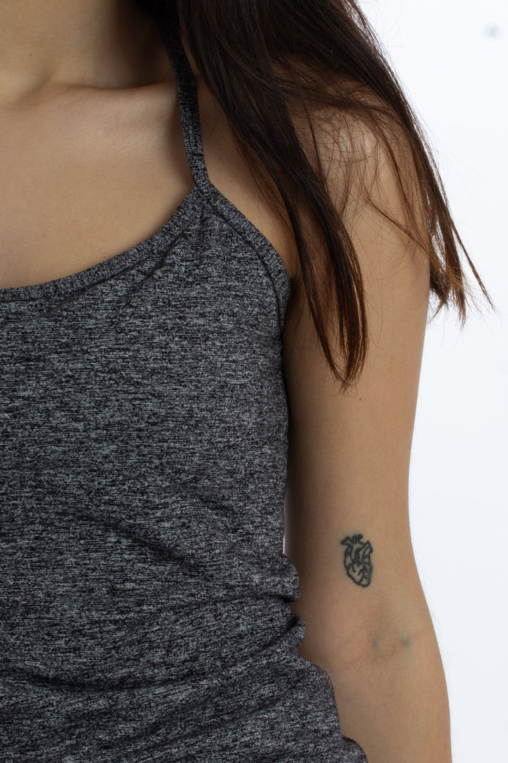 Blusa Lulu Lemon gris, detalle – ClosetRehab