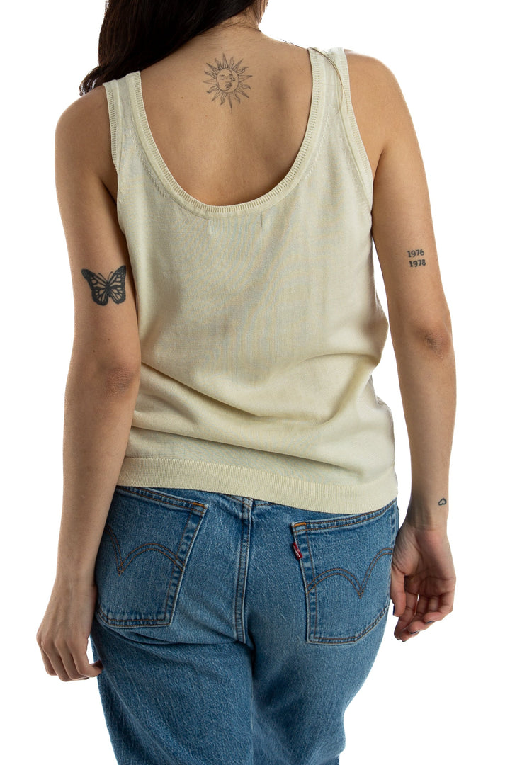 Blusa Banana Republic beige, vista lateral – ClosetRehab