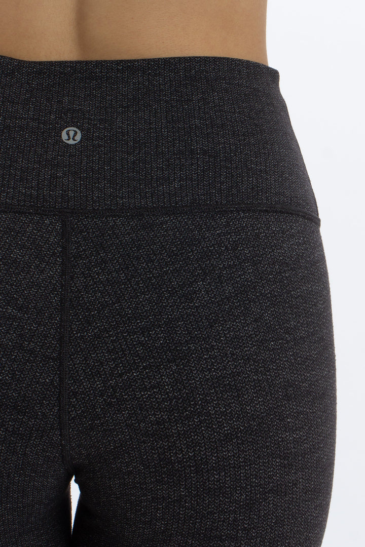 Pantalón Lulu Lemon gris, detalle 6 – ClosetRehab