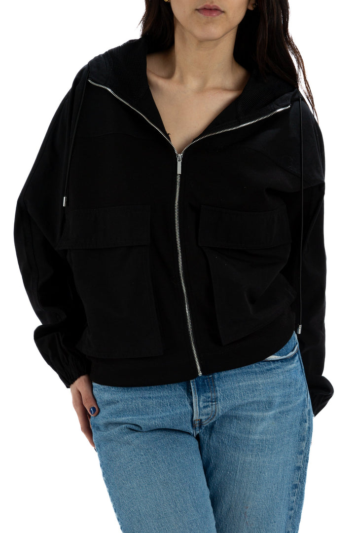 Abrigo Mango negro, vista frontal – ClosetRehab