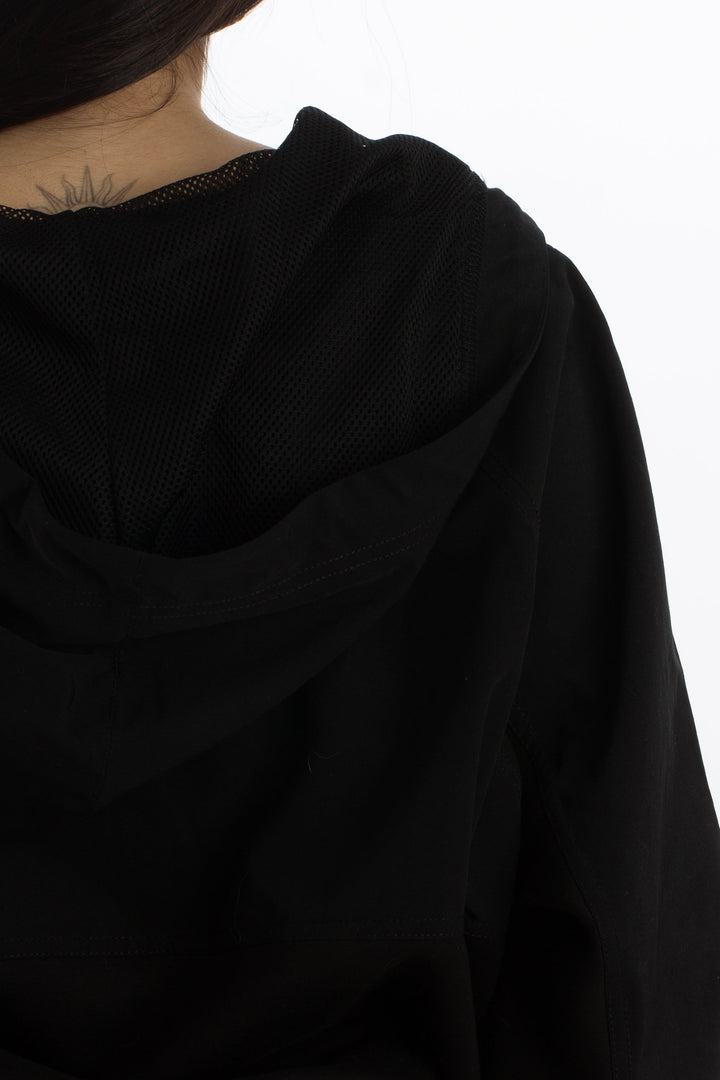 Abrigo Mango negro, detalle 6 – ClosetRehab
