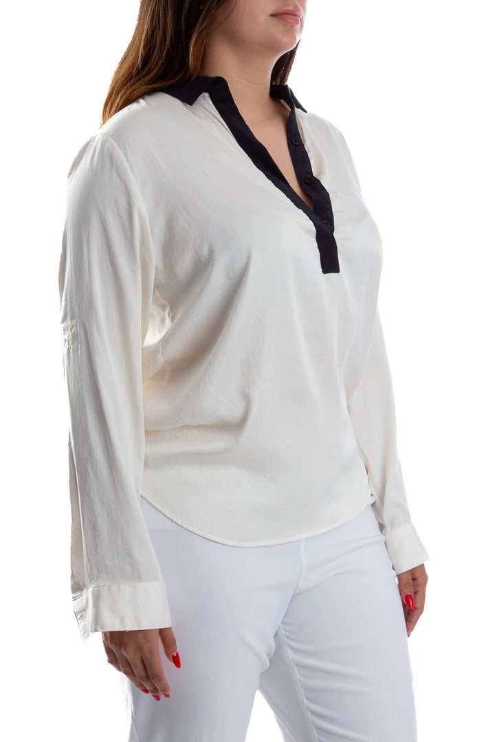 Blusa Michael Kors blanco, vista posterior – ClosetRehab