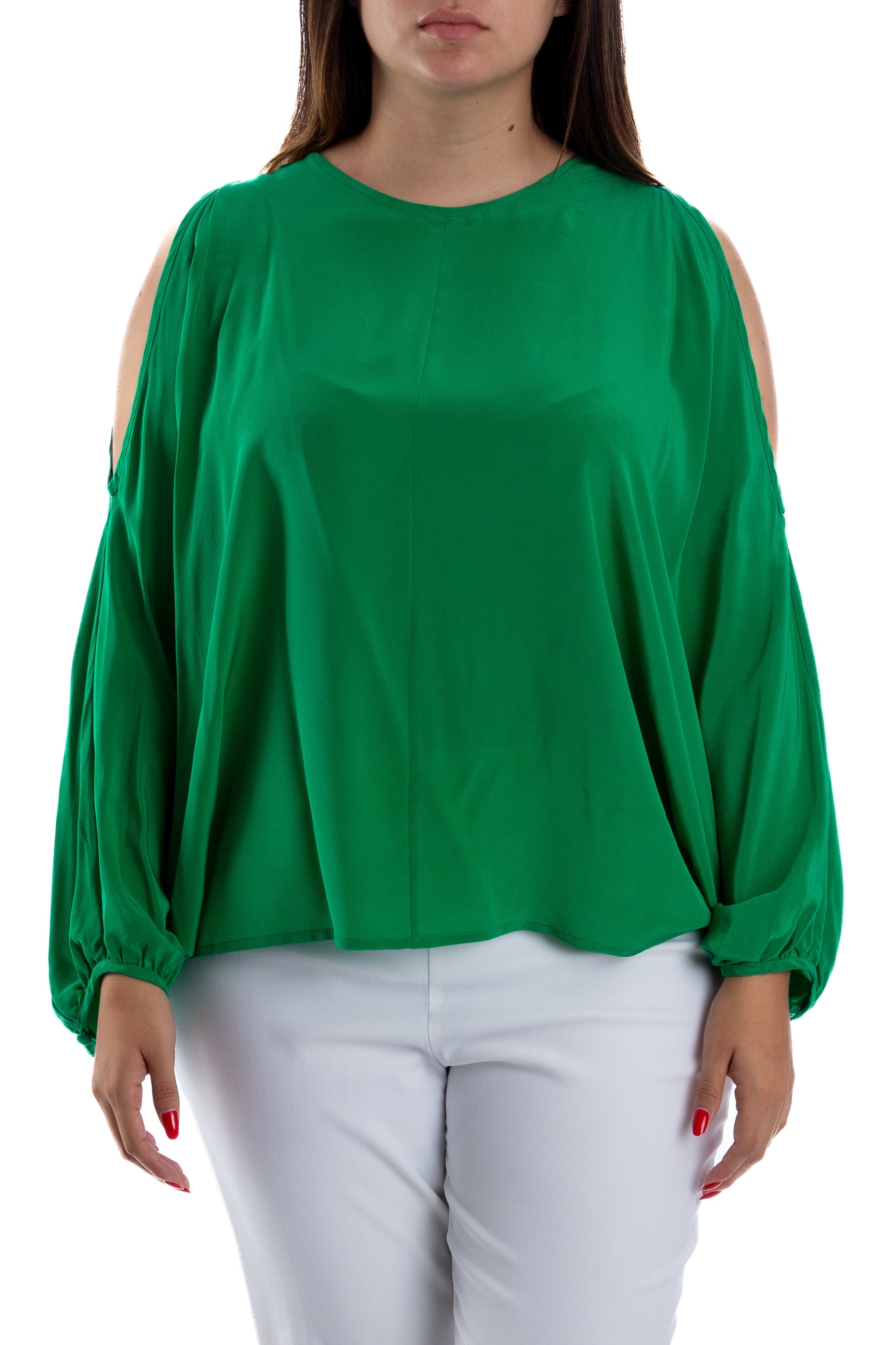 Raquel Orozco, Talla L