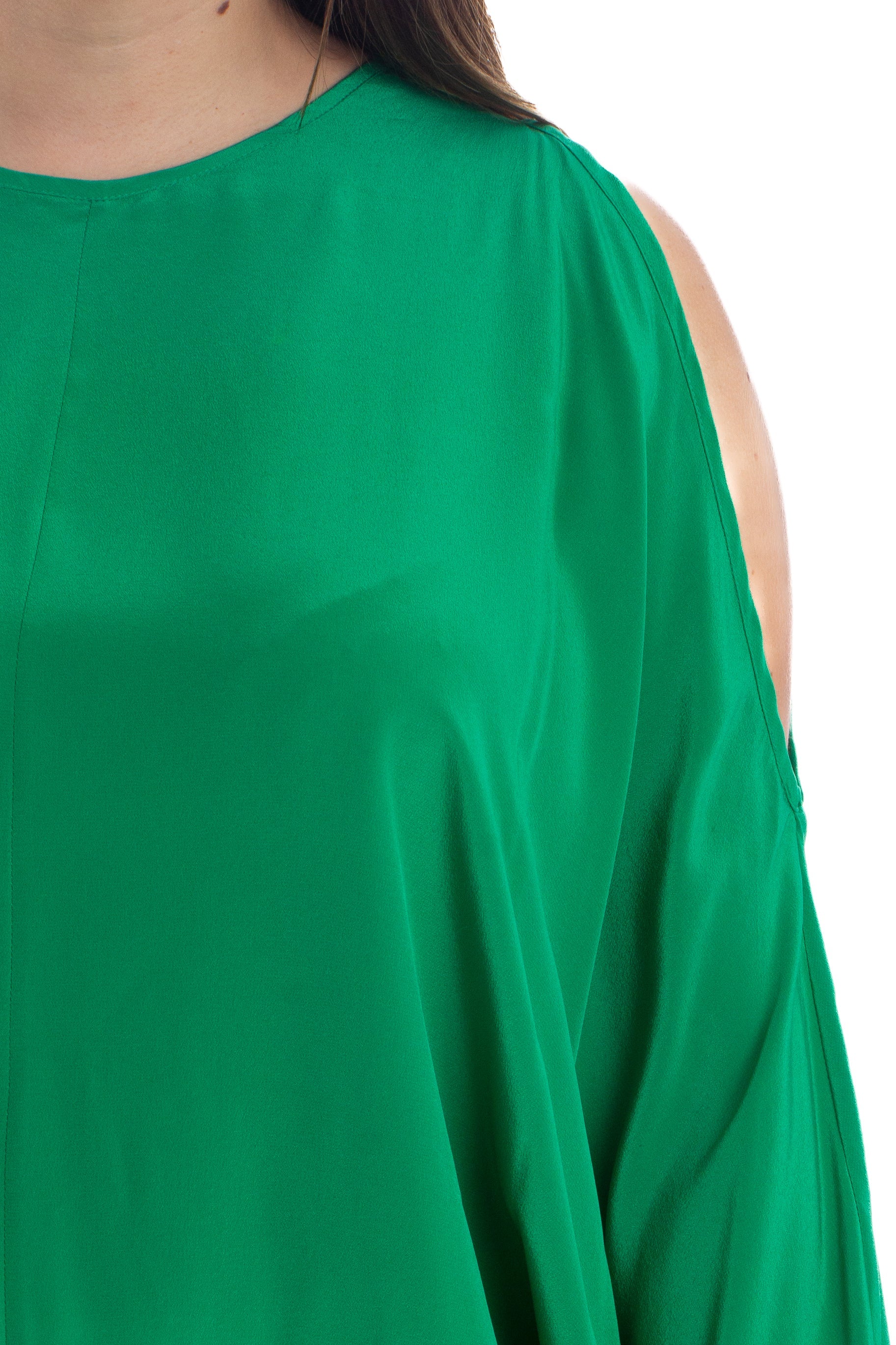 Raquel Orozco, Talla L