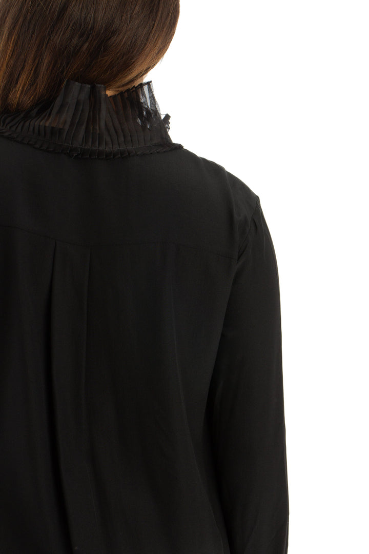 Blusa Ambrosi negro, detalle 6 – ClosetRehab