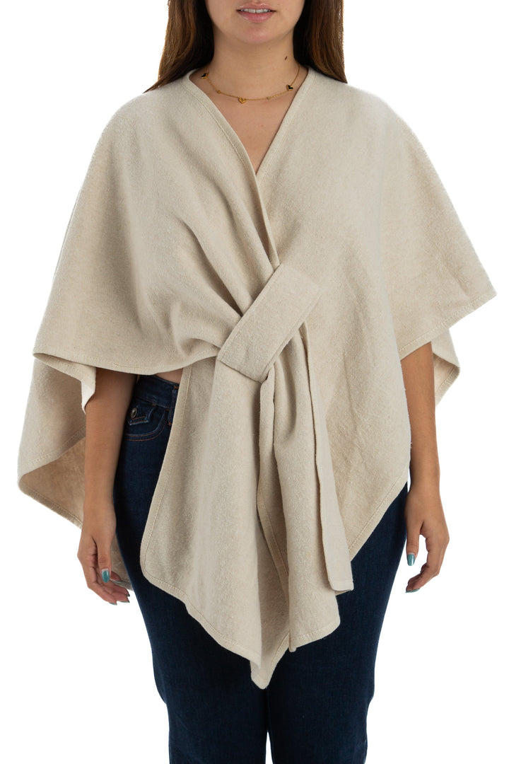 Abrigo Yusoyu beige, vista frontal – ClosetRehab