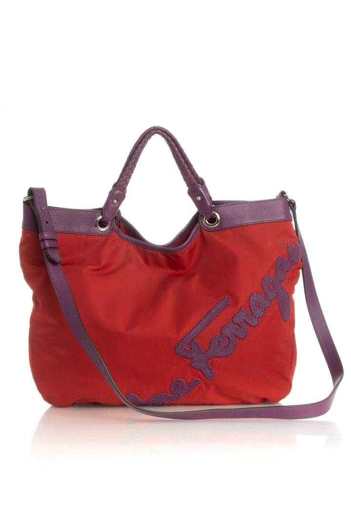 Bolsa Salvatore Ferragamo rojo, vista frontal – ClosetRehab