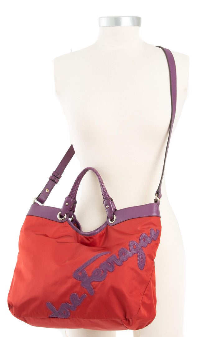 Bolsa Salvatore Ferragamo rojo, detalle 17 – ClosetRehab